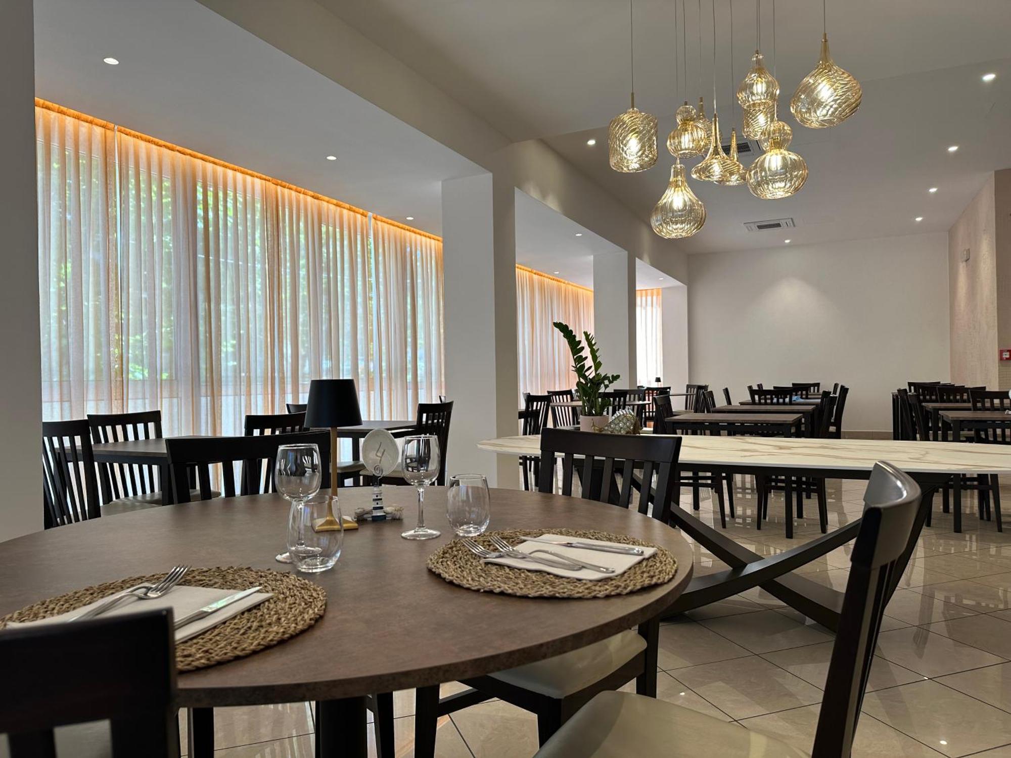 Hotel Villa Tosi Беллария-Иджеа-Марина Экстерьер фото